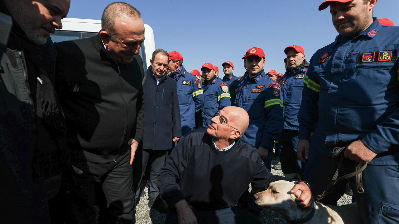 Deprem Diplomasisi: Türk-Yunan İlişkileri Yeniden?