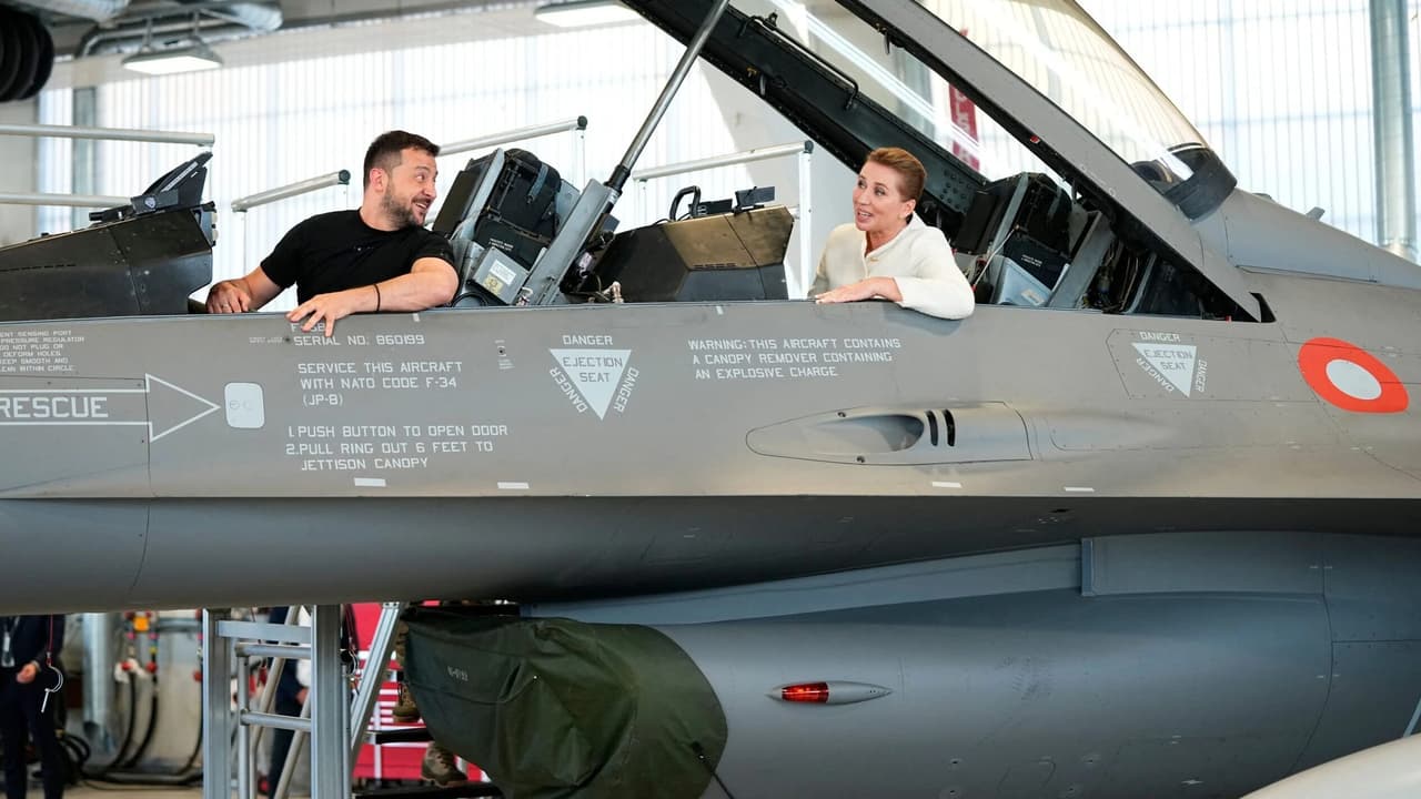 Ukrayna daha fazla F-16 pilotu eğitmek istiyor