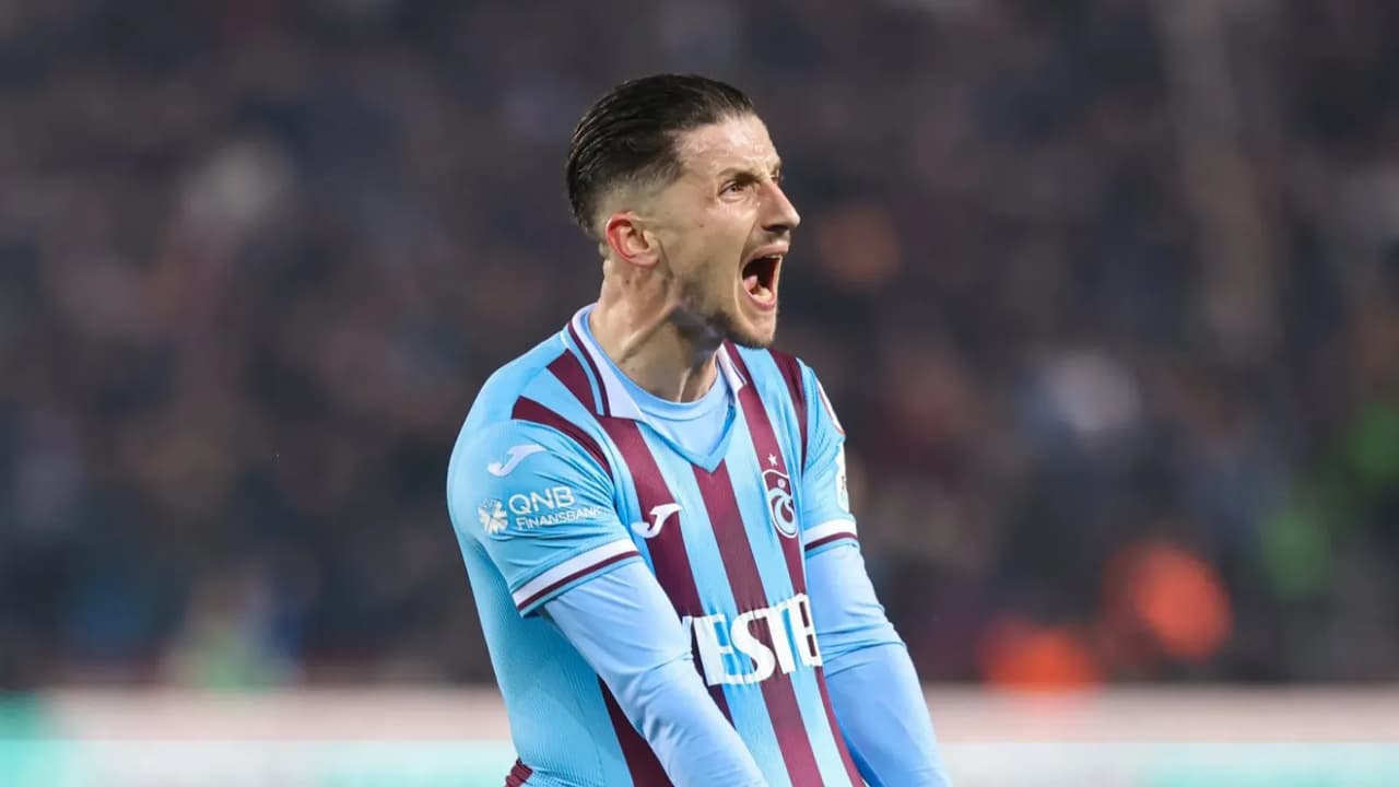 Trabzonspor, Enis Bardhi ile yollarını ayırdı