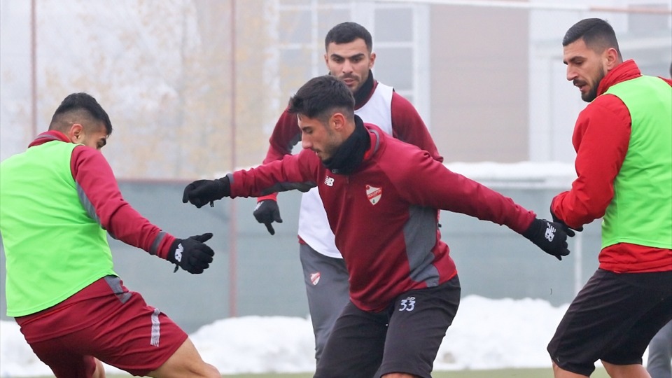 Sakaryaspor - Boluspor maçı hangi kanalda?