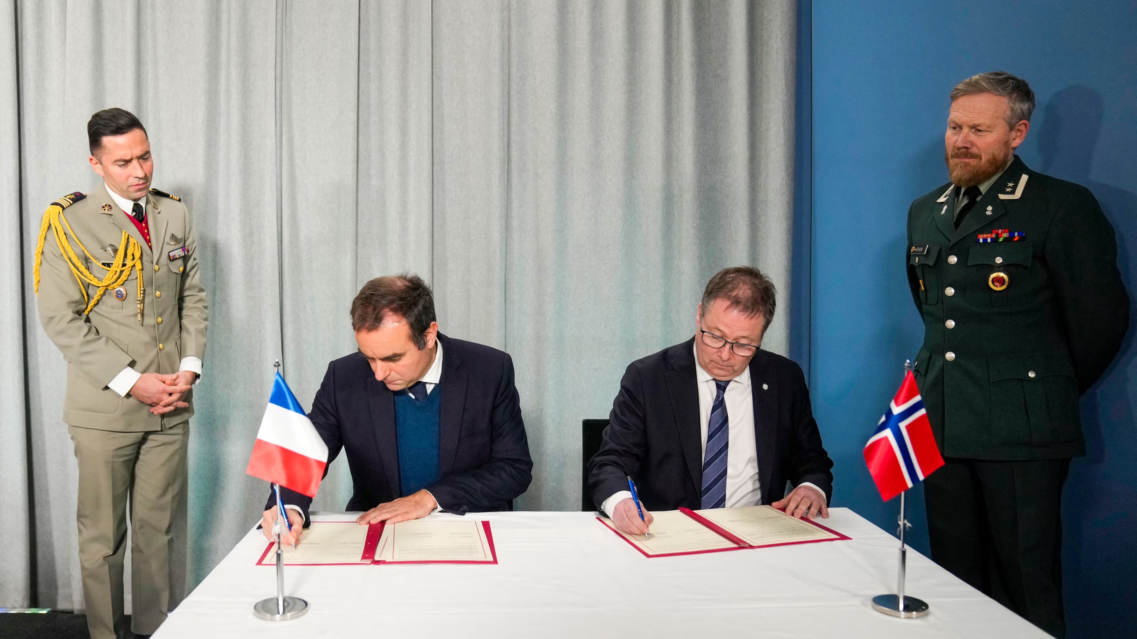Norveç ve Fransa savunma işbirliğini artıracak