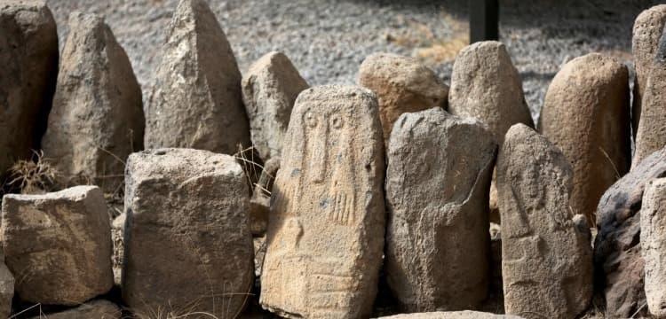 Şehryeri Ören Yeri'nin Gizemli Taşları