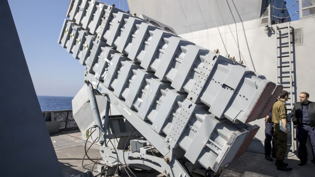 İsrail yeni deniz saldırı sistemini test etti