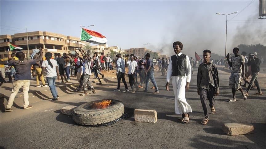 Sudan'da ordu ile paramiliter HDK arasındaki çatışmalar yeniden şiddetlendi