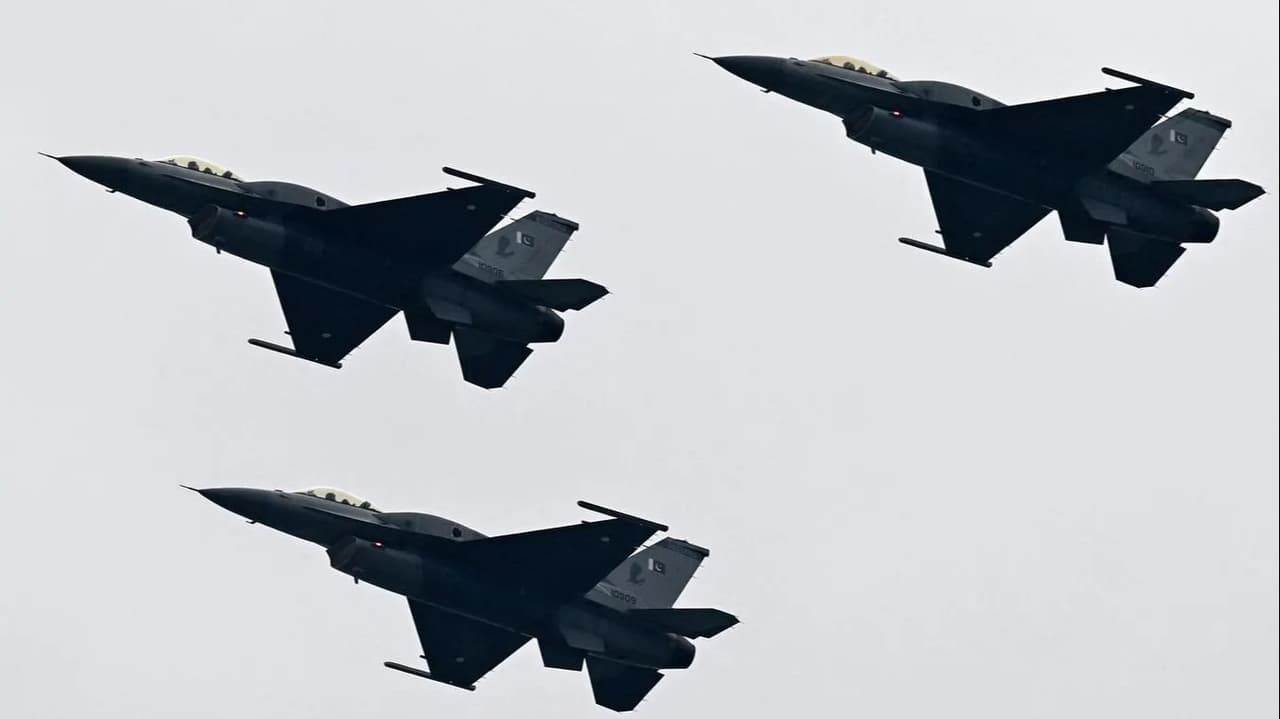 Pakistan ile Hindistan arasındaki rekabet Kafkasya'ya sıçradı