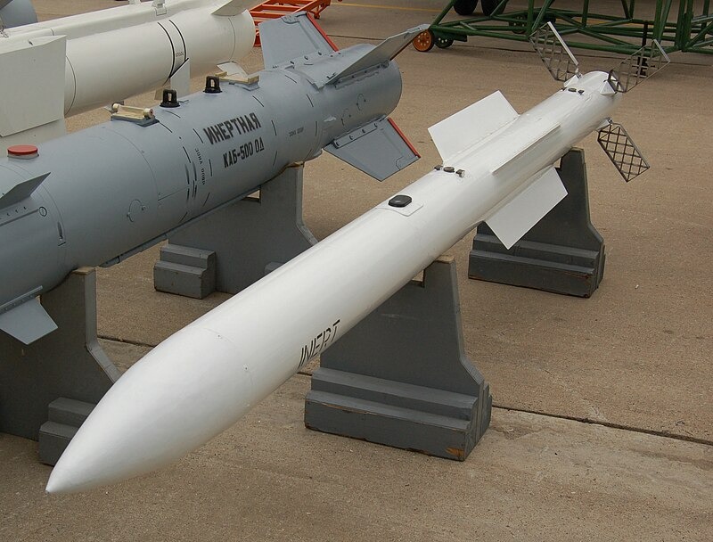R-77M füzesi