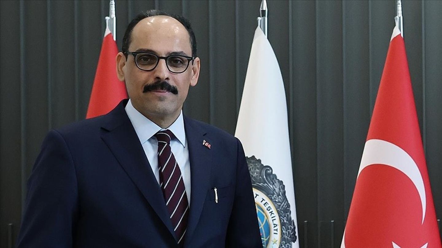 MİT'in CHP'ye yaptığı sunumda terör örgütleriyle mücadele masaya yatırıldı