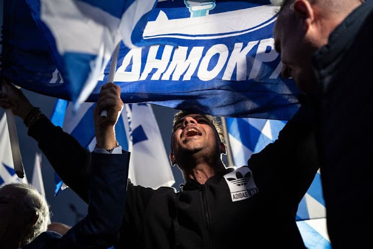 Yunanistan'da yeni anayasa hazırlığı