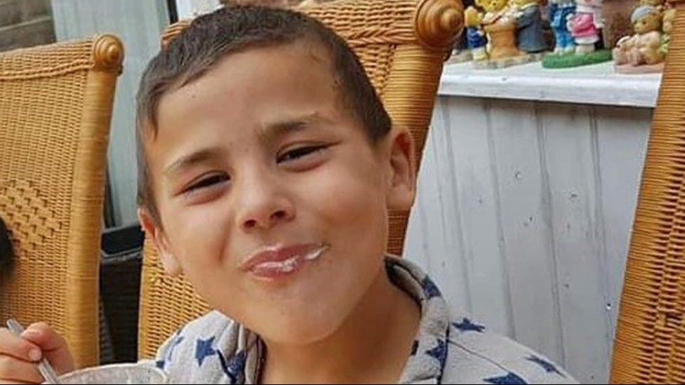 İngiliz polisinin ihmali 9 yaşındaki çocuğun işkenceyle öldürülmesiyle sonuçlandı