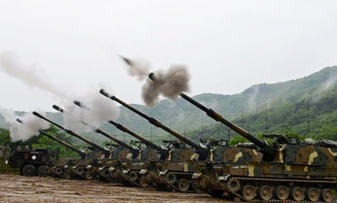 Estonya Ordusu, Güney Kore’den K9 Thunder kundağı motorlu obüsler teslim aldı