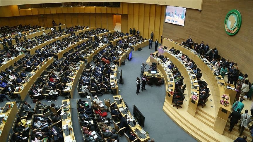 Afrika Birliği, Sudan’daki son gelişmeleri ele almak için toplandı