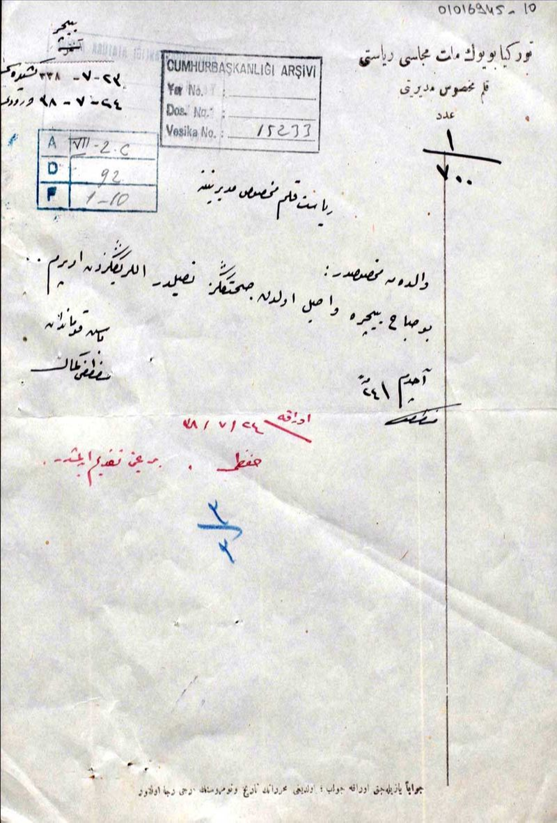 Mustafa Kemal Paşa’nın Zübeyde Hanım’a 23 Temmuz 1922’de gönderdiği telgraf (Cumhurbaşkanlığı Arşivi, 01016945-10).