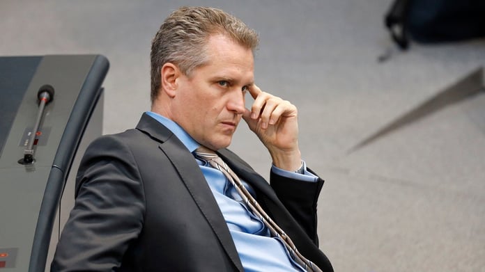 Politico: Almanya Federal Meclisi Üyesi Bystron AP seçimleri için Rusya'dan para aldı