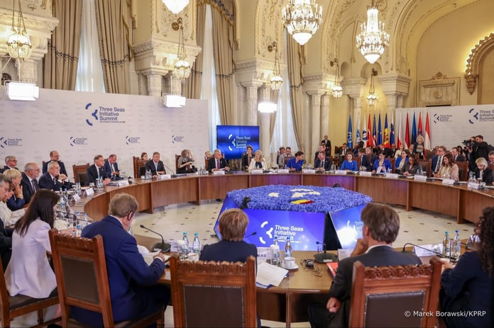 Rusya'ya karşı Üç Deniz İnisiyatifi'den (TSİ) genişleme kararı