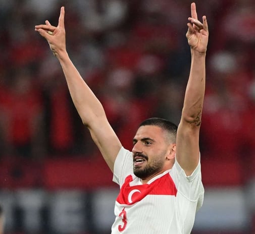 Alman Tobias Huch'un Merih Demiral ve Bozkurt hazımsızlığı