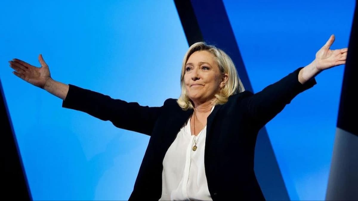Le Pen Fransa’da Aşırı Sağa Liderlik Ediyor