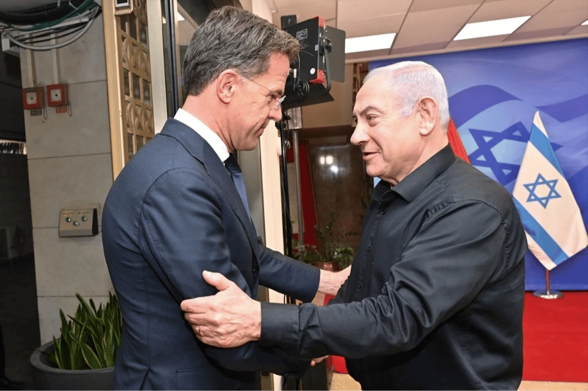 Rutte'ye 'İsrail'e F-35 parçaları satışı' nedeniyle suç duyurusu