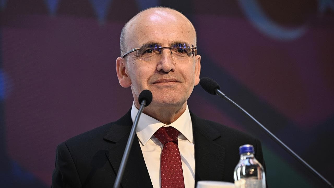 Mehmet Şimşek açıkladı! Vergi artışı olacak mı?