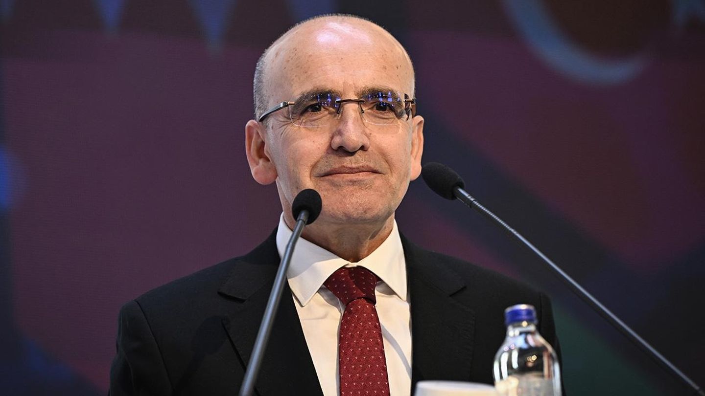 Mehmet Şimşek açıkladı! Vergi artışı olacak mı?
