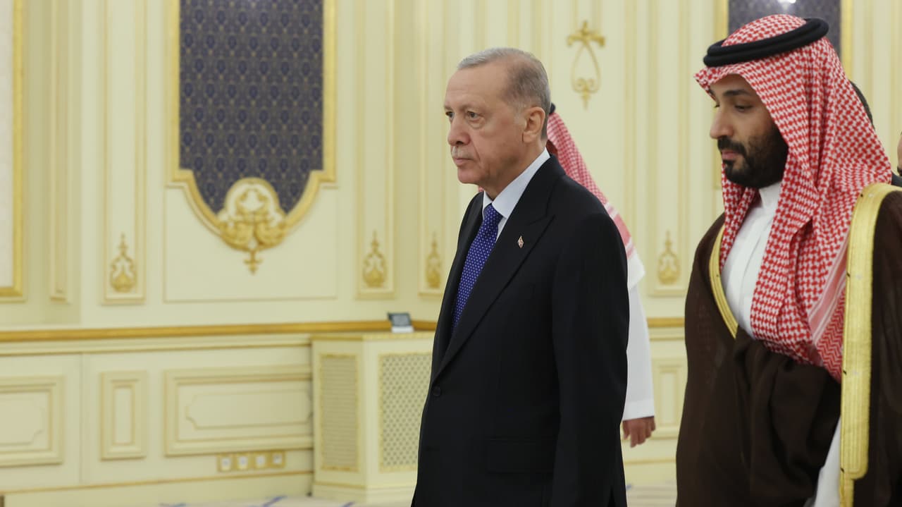 İslam Dünyası Batı’nın krizini nasıl fırsata çevirir?