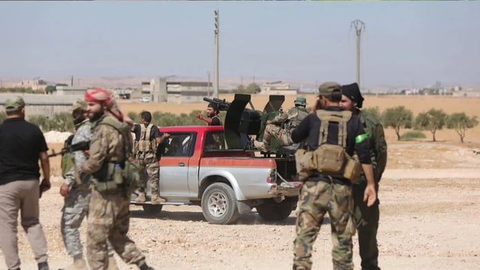 PKK/YPG baskısı altındaki Arap aşiretleri, Deyrizor'da 3 köyü teröristlerden arındırdı