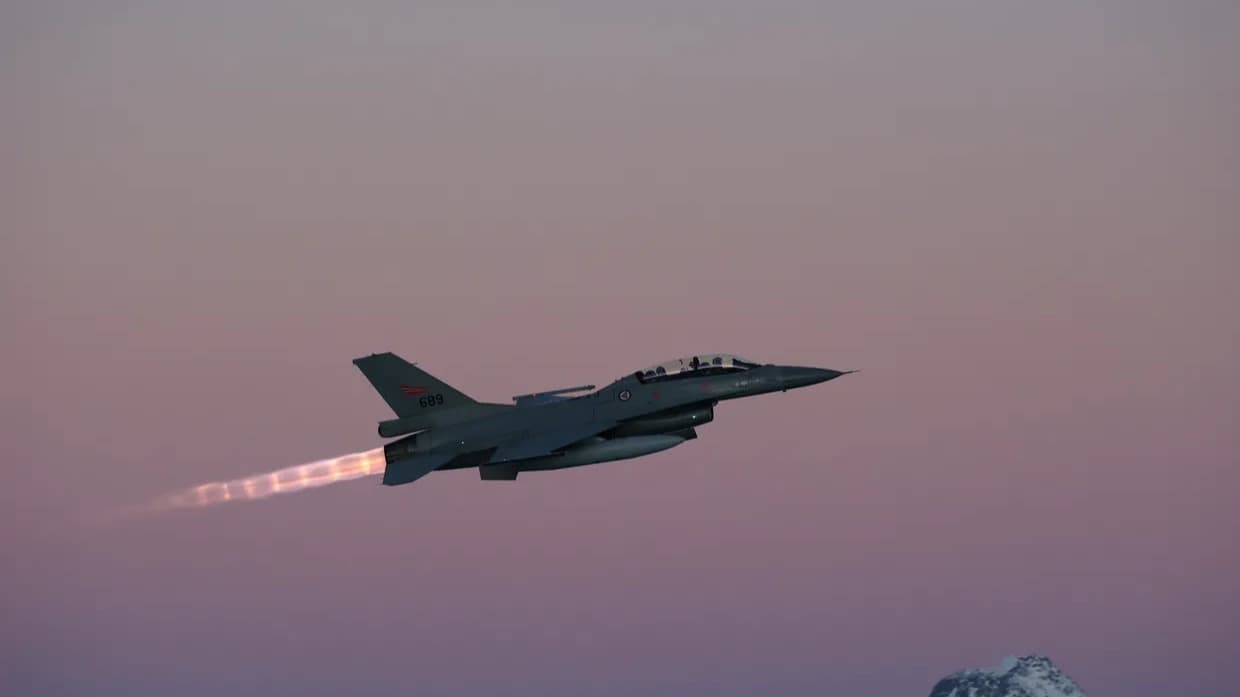 Belçika 2028 yılına kadar Ukrayna'ya 30 adet F-16 savaş uçağı teslim edecek