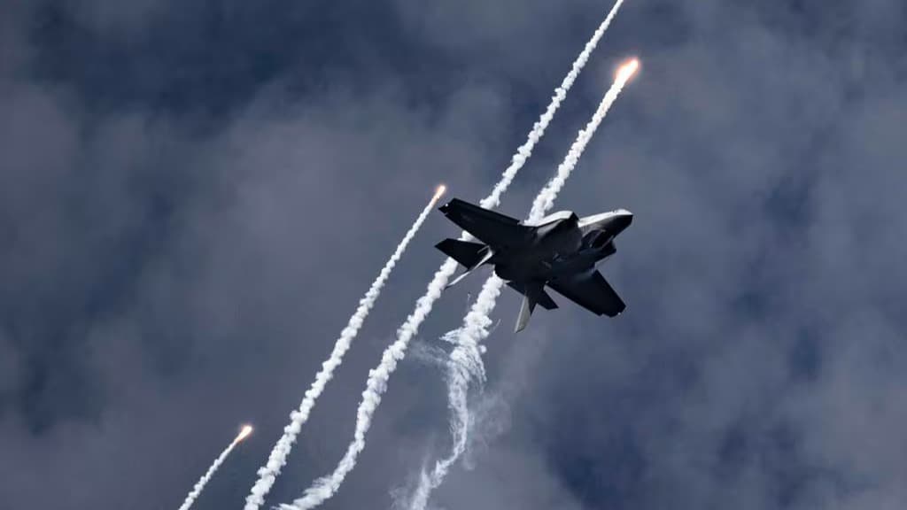ABD Temsilciler Meclisi'ne sunulan tasarıyla 8 F-35 siparişi