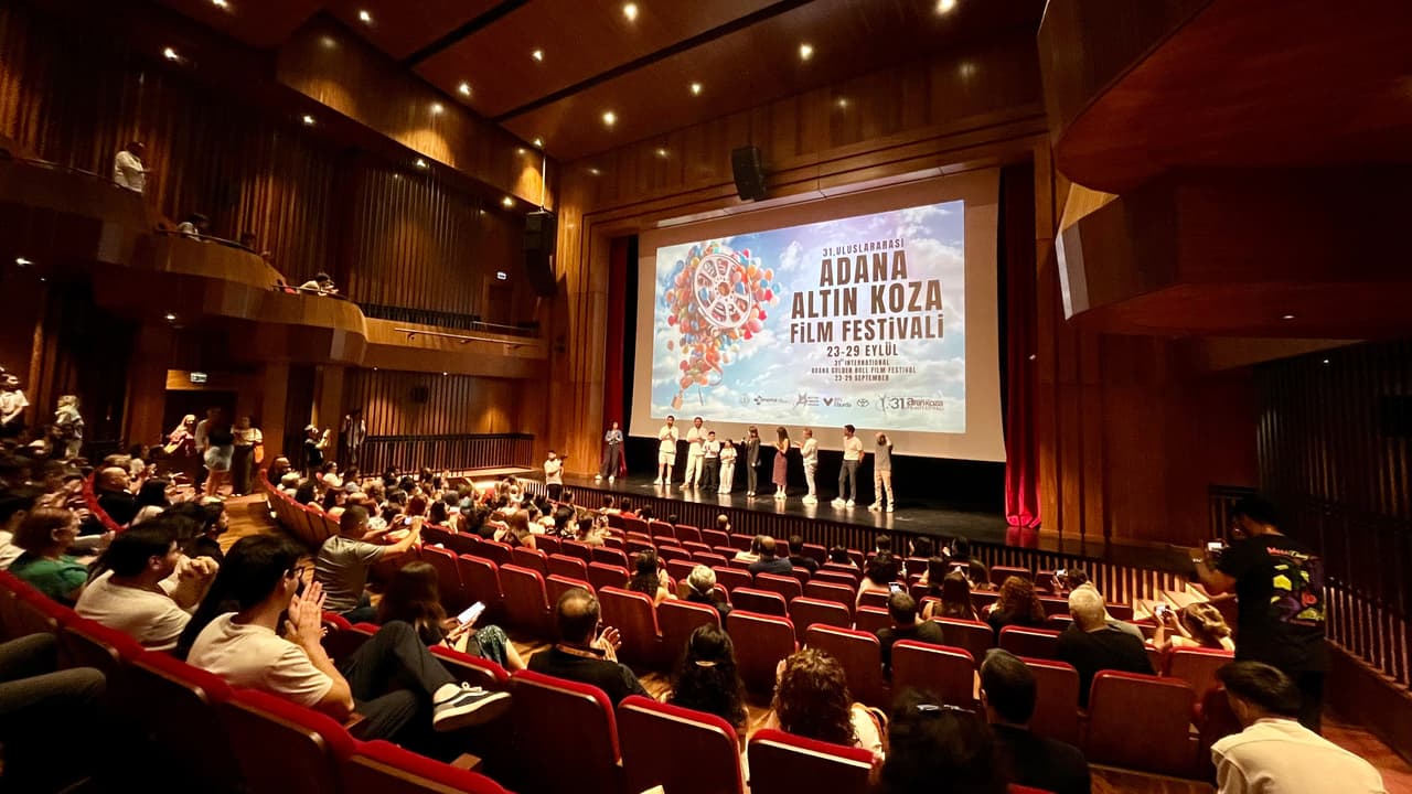 Adana Altın Koza’da Ulusal yarışma şovu