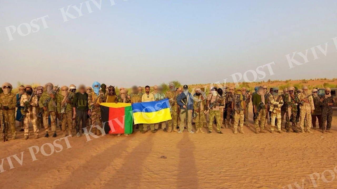 Mali'deki isyancılar Wagner'e karşı Ukrayna bayrağı açtı