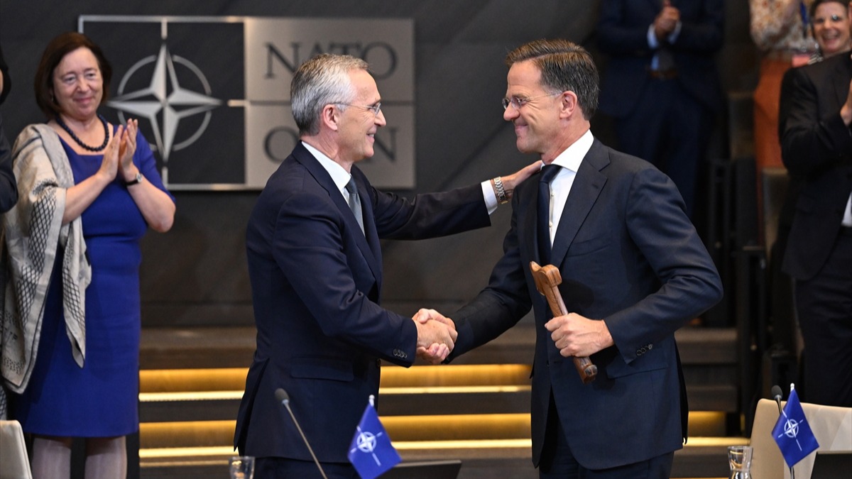 Stoltenberg ve Rutte
