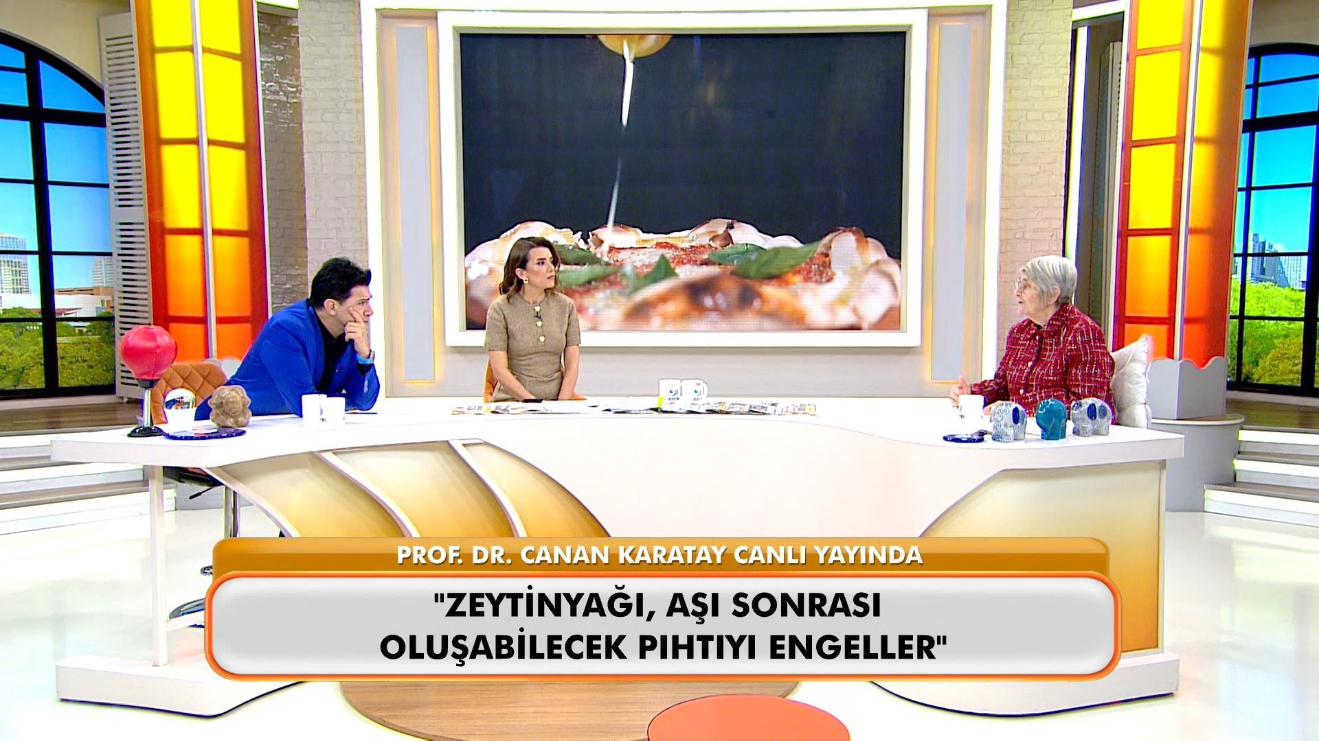 Prof. Dr. Canan Karatay, "Neler Oluyor Hayatta" programında. Fotoğraf: İHA