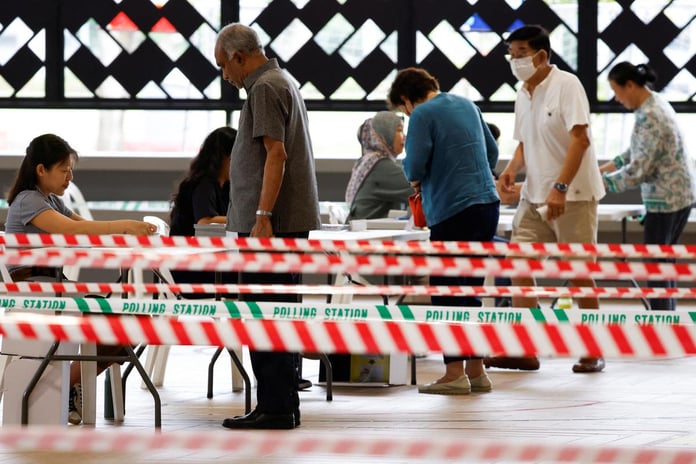 Singapur’da halk sandık başında