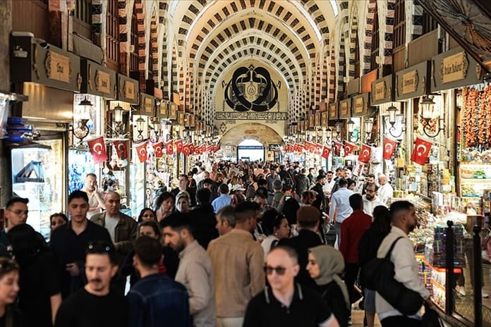 2100'de Türkiye'nin nüfusu 65 milyona düşecek