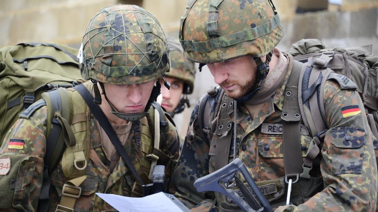 Alman ordusunun üst düzey yetkilisi, Rusya'nın 2029 yılında NATO ile savaşa girebileceğini söyledi