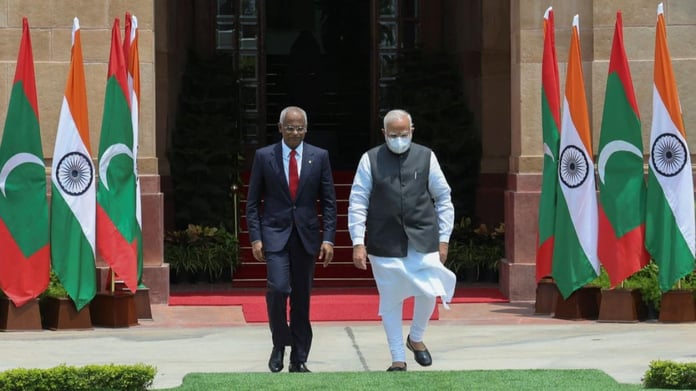 Hindistan, Maldivler'den tüm askeri personelini çekti