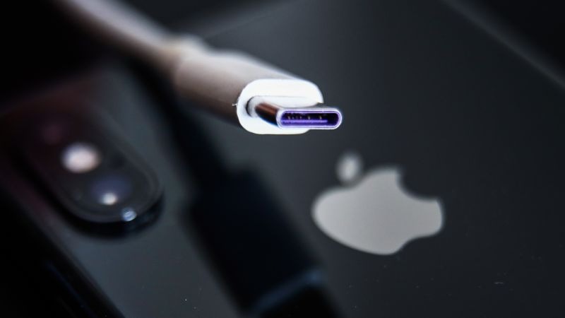 USB-C şarj kablosu. Fotoğraf: CNN