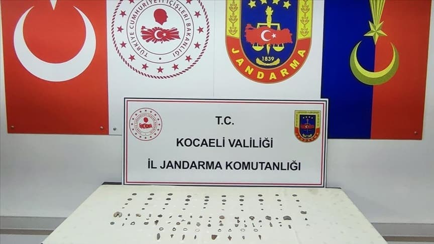 Kocaeli'de Roma ve Bizans dönemine ait olduğu sanılan tarihi parçalar ele geçirildi