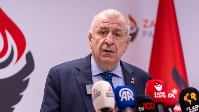 Ümit Özdağ'ın provokasyon dolu paylaşımları