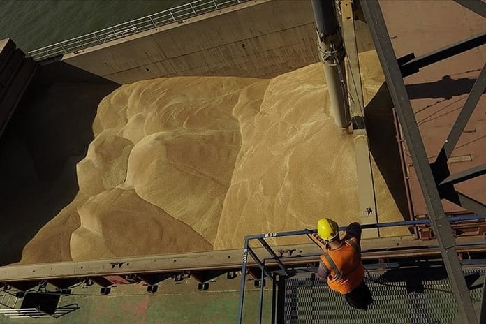 Bulgaristan Ukrayna'dan tahıl ithalatı yasağını kaldırıyor