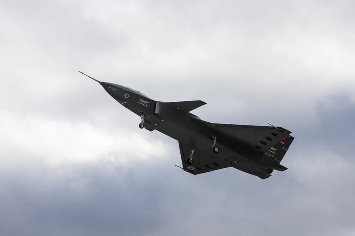 Kızılelma’nın ilk uçuşu dünya basınında da geniş yankı buldu