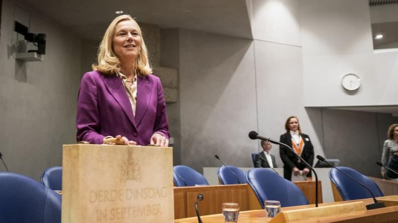 Kaag, Tehditler Sonrası Siyasi Hayatı Bırakıyor