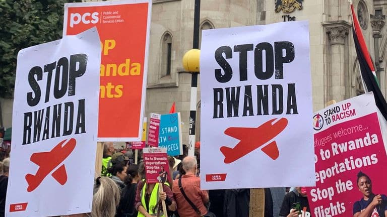 İngiltere Başbakanı Starmer: Ruanda Planı'nı iptal ediyoruz