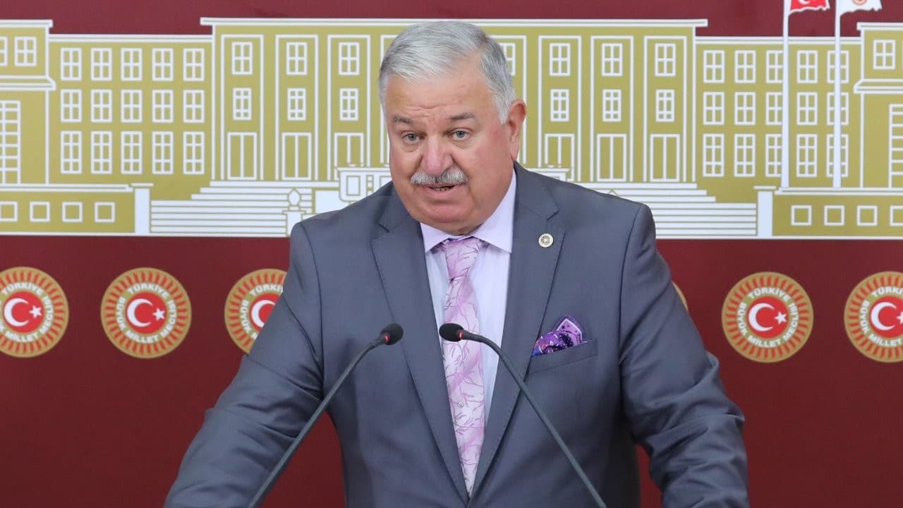 Yeniden Refah Partili Bekin, Sümela ayini izninin iptal edilmesini istedi