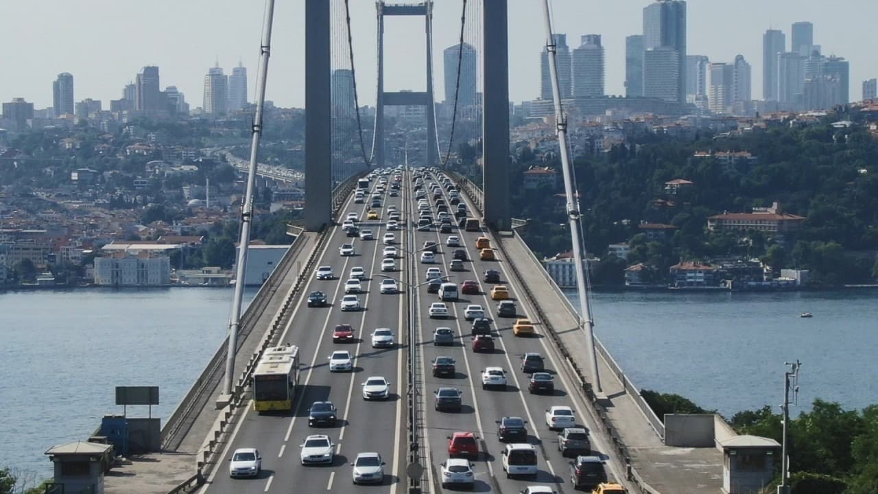 Köprü ve otoyol ücretlerine zam! Güncel tarifeler burada!