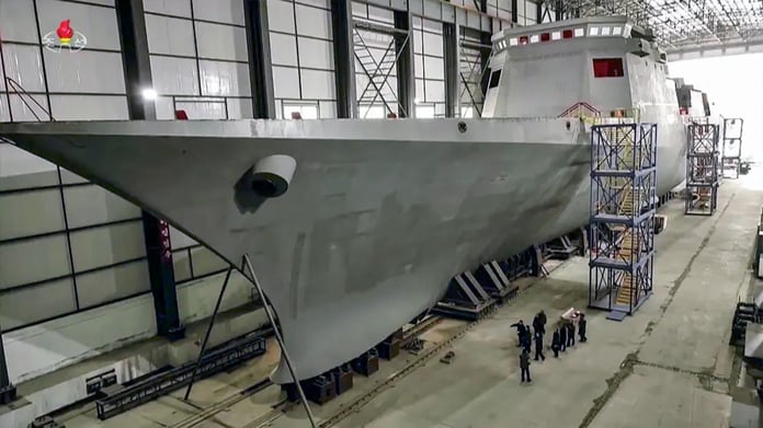 Kuzey Kore, tarihinin en büyük savaş gemisini inşa ediyor