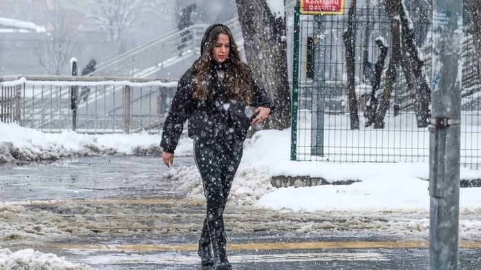 Gözler valilik kararında! Bursa’da yarın okullar tatil mi? (21 Kasım)