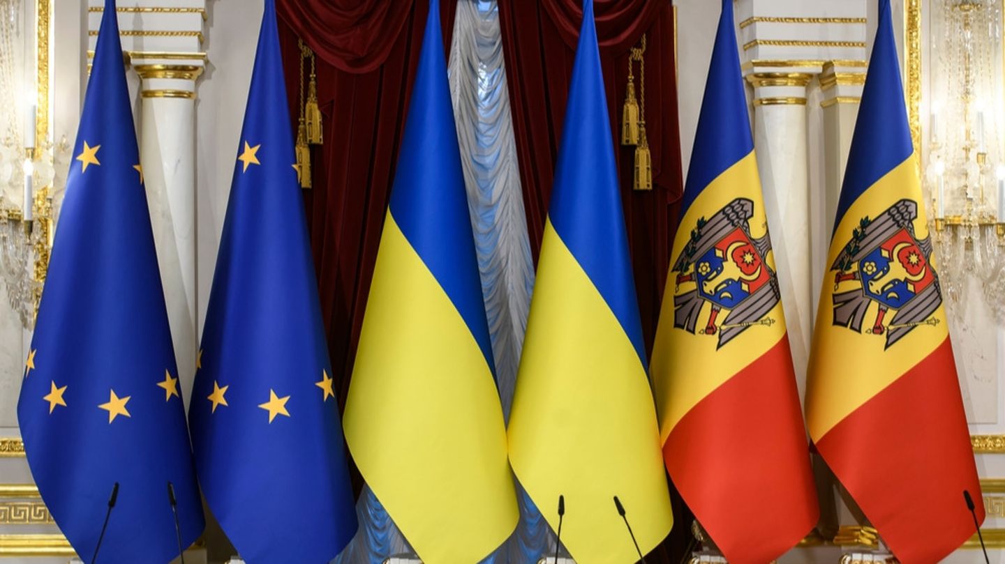 Ukrayna ve Moldova AB üyelik müzakerelerine başlıyor