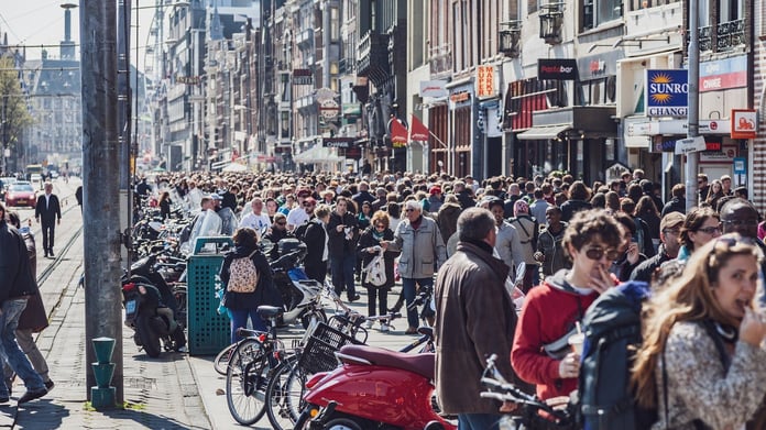 Hollanda: Daha fazla turist istemiyoruz