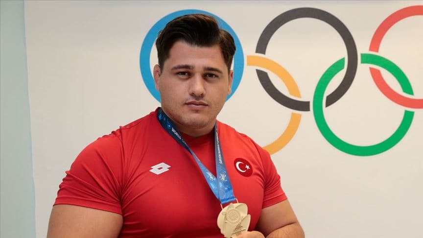 Rıza Kayaalp Paris Olimpiyat Oyunları’nda neden yok? Rıza Kayaalp diskalifiye mi edildi, lisansı neden iptal oldu?