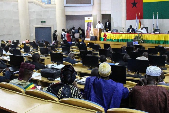 Gine-Bissau'da darbe girişiminden sonra meclis feshedildi